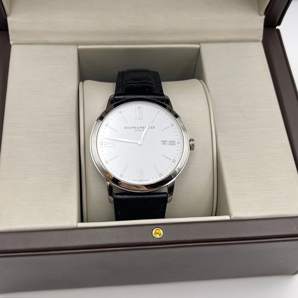 Baume & Mercier Classima Quartz White Dial Black Leather Men's Watch 10414 - Picture 2 of 16